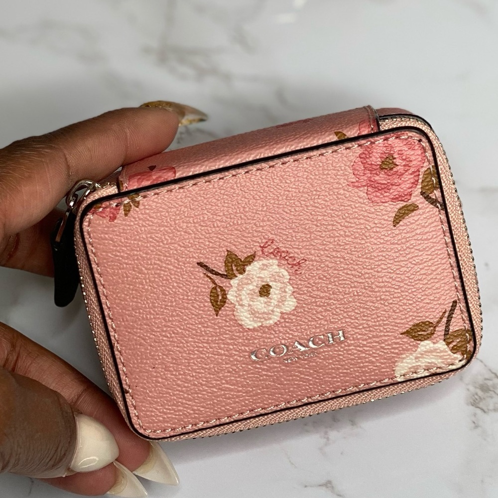 NWT Coach Pill Case
